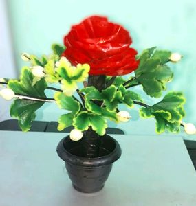 Flower vase show piece