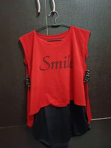 Cute Summer No Sleeve Top       Length= 26in.      Chest =32in