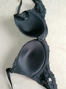 Black Lace Bra and Panty Set