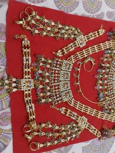 Bridal Jewellery Set (Multi Color)