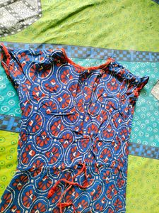 Anouk Red And Blue Kurta