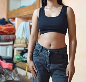 Black Cropped Tank Top