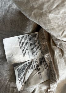 H&amp;M Classic Linen Blend Button-Up Shirt