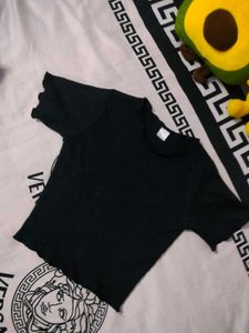 Black Ribbed Crop Top