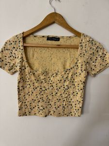 Shein Yellow Crop Top 🔆🍋🎗️