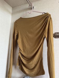 Long Sleeve Ruched Top New with tag