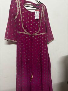 Stylish Pink Kurta with Gold Print