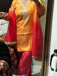 ⭐️🌼Vibrant Orange & Red Kurta Set with Dupatta