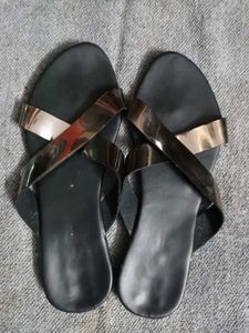 Stylish Black &amp; silver Flat Sandals