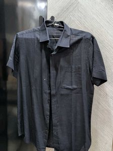 Classic Black Short Sleeve Button-Up Shirt
