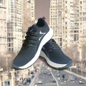 Men's Black Running Shoes