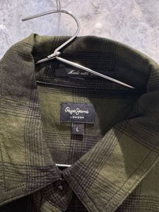 PEPE JEANS Chic Plaid Button-Down Shirt