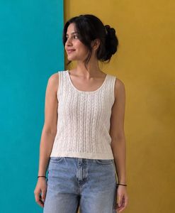 Chic White Knit Sleeveless Top