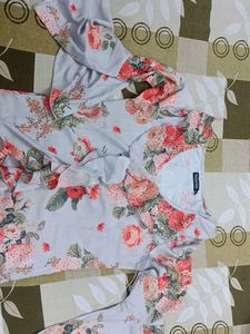 floral top