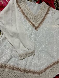 White Embroidered Kurta