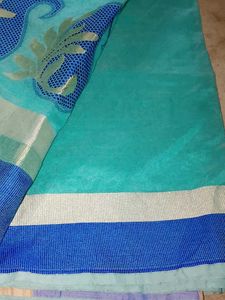 new women trendy Saree with Paisley Border