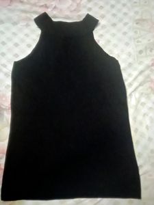 Black Crop Top