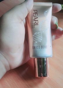 Swiss Beauty Pearl Illuminator Makeup Base