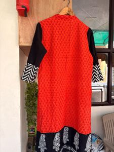 Vibrant Red &amp; Black Ethnic Kurta