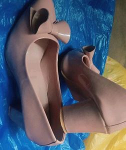 Trendy Heel Stylish Women 👠