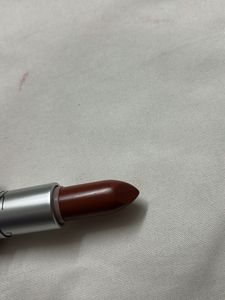 MAC Lipstick 616 Taupe