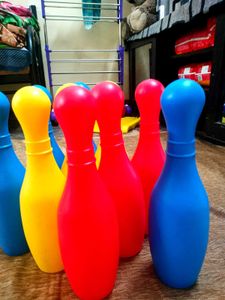 Jana Bowling Fun Toy