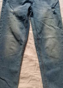 Blue light wash Straight jeans