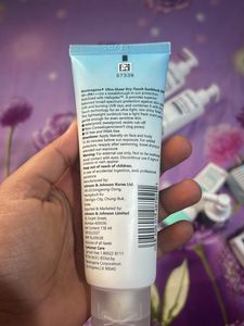 Neutrogena Ultra Sheer Sunblock SPF 50+