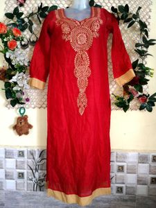 🔥MEGA SALE🔥 Red Kurti with Golden Embroidery