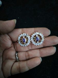 Elegant And Beautiful Gemstone AD Earring