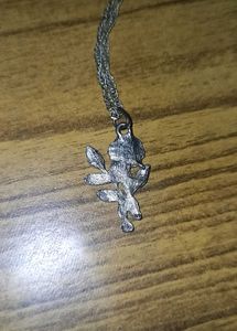 Rose Pendant Chain