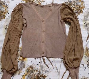 Beige Ribbed Puff Sleeve Top