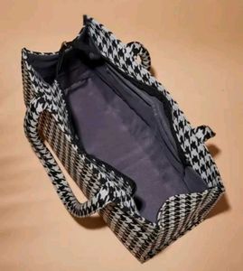 STYLISH TOTE BAG