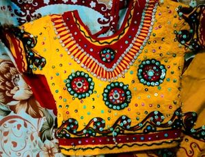 New Gujarati Kutch Embroidery Unworn Kids Lehenga