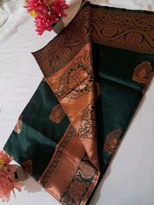 💚 Green Color Elegant Saree 💚