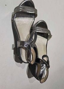 Women Shimmery Grey Wedges