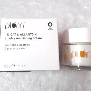 Plum 1% Prebiotic Oat & Allantoin All-Day Moisturi