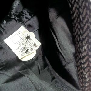 Chic Herringbone Tweed Jacket