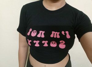 Black cropped graphic t-shirt