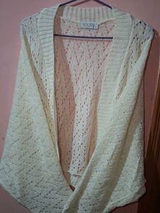 🤍 Elegant cream Knit Shrug/Cardigan 🤍