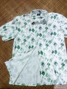 Men's Short Sleeve Diamond Print Shirt