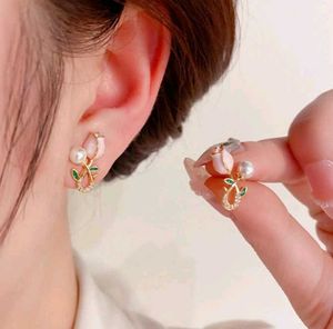 Cute Flower Pearl Earrings