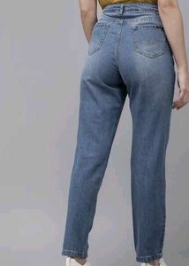 Boyfriend fit mid-range Jeans