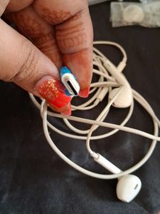 type c earbud