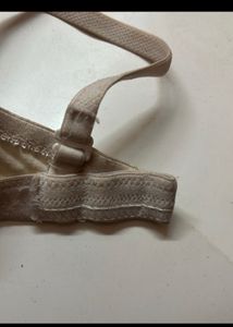 Lily White 32B Bra Without Back Strap