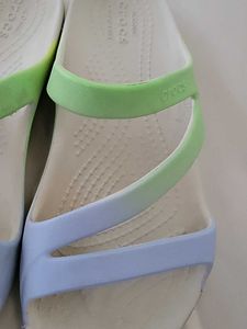 price drop! Crocs kids Flip Flops