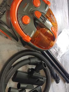 FORBES 1900W Vacuum Cleaner