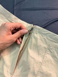 Comfortable Beige Cargo Shorts