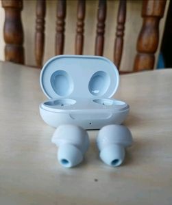 OPPO Enco Buds