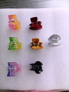 Assorted Hair Claw Clips hg